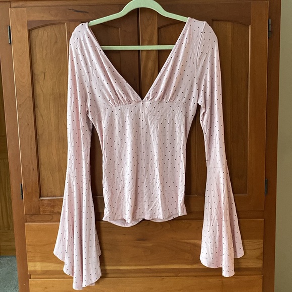 We The Free - What a Babe bell sleeve polka dot top - Picture 7 of 7